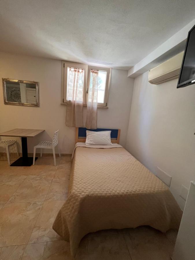 Hotel Rena Bianca House Porto Torres Exteriér fotografie