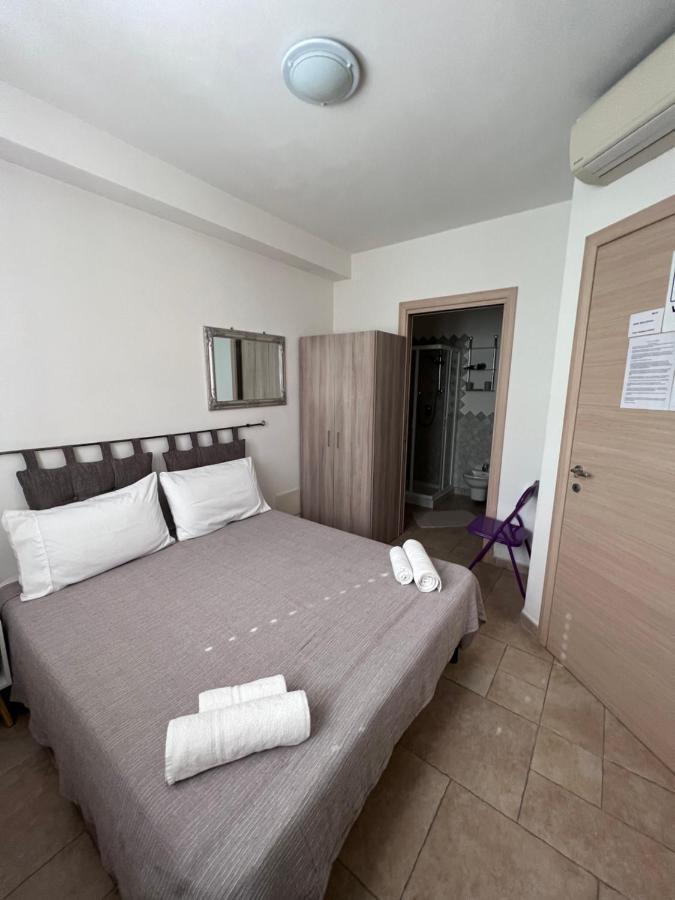 Hotel Rena Bianca House Porto Torres Exteriér fotografie