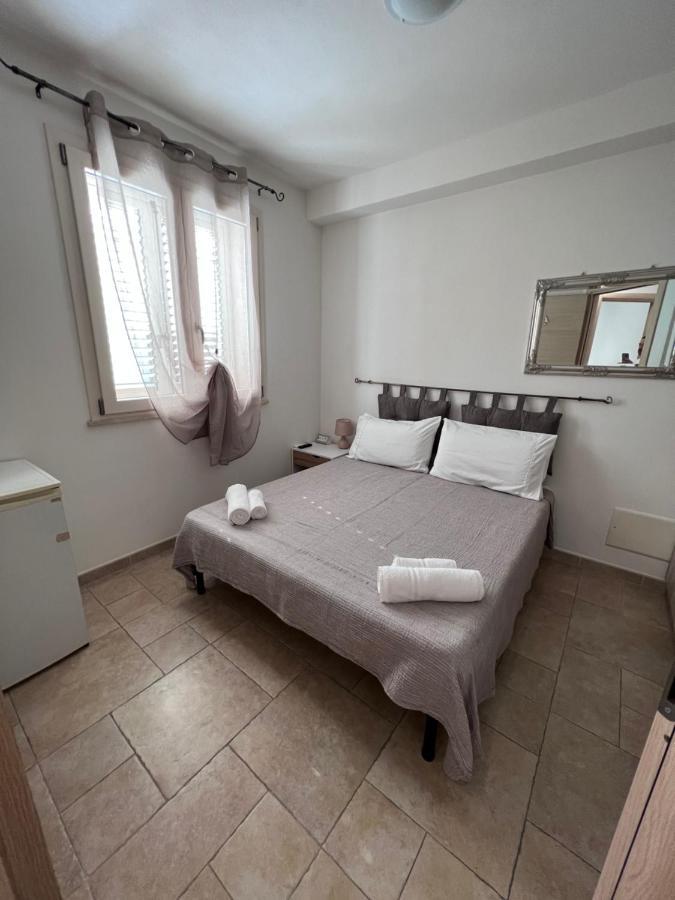 Hotel Rena Bianca House Porto Torres Exteriér fotografie
